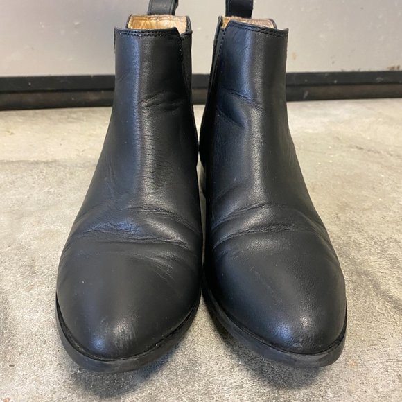 Nisolo Everyday Chelsea Commuter Boot - Picture 9 of 10